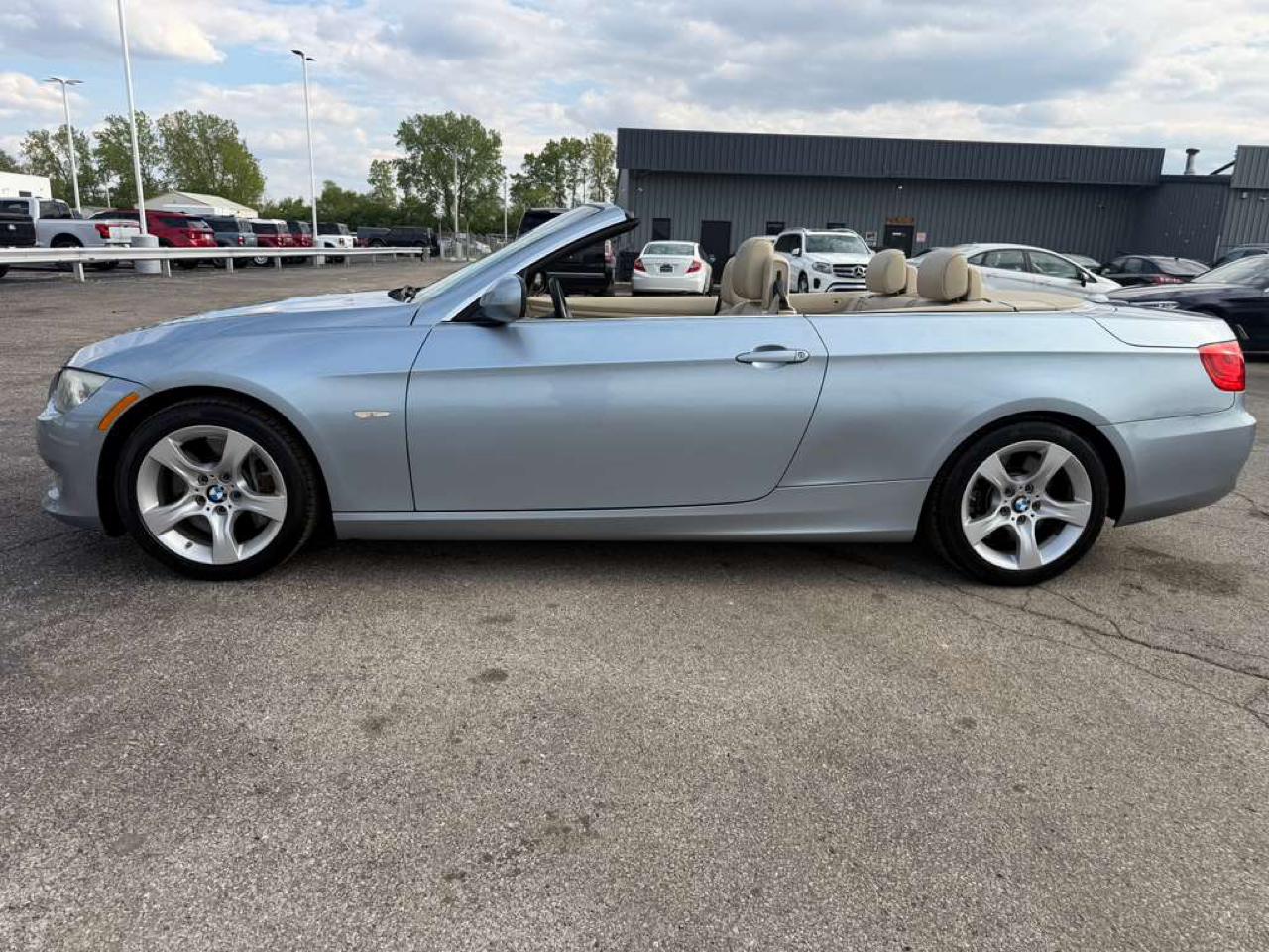 bmw 3 series 2011 WBADX7C52BE579962 image bmw 3 series 2011 WBADX7C52BE579962 image